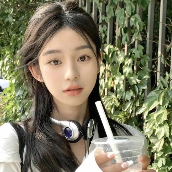 弯曲幸运草